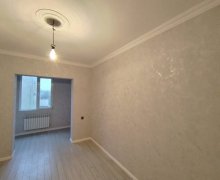 Satılır Köhnə Tikili Avtovağzal m., Binəqədi r.