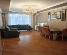 Satılır Yeni Tikili Memar Əcəmi m., 6-cı mikrorayon, Binəqədi r.