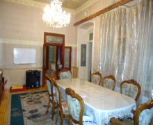 28 mayda aylıq kiraye heyet evleri/villa 28 May m., Nəsimi r.