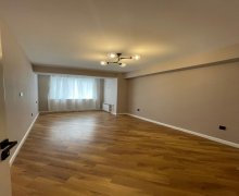 Satılır Köhnə Tikili Elmlər akademiyası m., Yasamal qəs., Yasamal r.