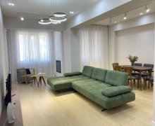 Satılır Yeni Tikili Xalqlar dostluğu m., 8-ci kilometr, Nizami r.