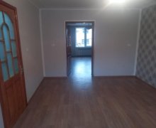 Satılır Köhnə Tikili Neftçilər m., Bakıxanov qəs., Sabunçu r.