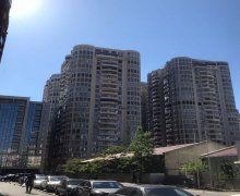 Satılır Yeni Tikili Xətai m., Xətai r.