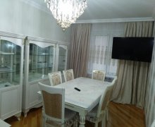 Satılır Köhnə Tikili Memar Əcəmi m., 9-cu mikrorayon, Binəqədi r.