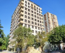 Satılır Yeni Tikili Memar Əcəmi m., 4-cü mikrorayon, Nəsimi r.