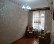 Satılır Köhnə Tikili Əhmədli m., Əhmədli, Xətai r.