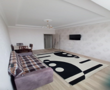 Satılır Yeni Tikili Qaraçuxur qəs., Suraxanı r.