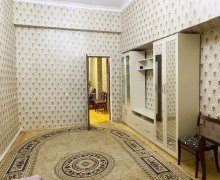 Satılır Köhnə Tikili Xalqlar dostluğu m., 8-ci kilometr, Nizami r.