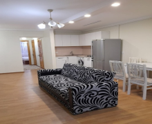 Kirayə (aylıq) Köhnə Tikili 28 May m., Nəsimi r.