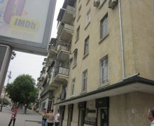 Satılır Köhnə Tikili Elmlər akademiyası m., Yasamal r.