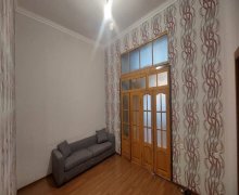 Satılır Köhnə Tikili 28 May m., Nəsimi r.