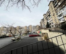 Satılır Köhnə Tikili Həzi Aslanov m., Xətai r.