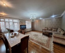 Satılır Köhnə Tikili 12-ci mikrorayon r., Sumqayıt ş.