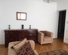 iceri seherde aylıq kiraye evler İçərişəhər m., Səbail r.