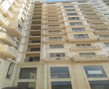 Satılır Yeni Tikili İçərişəhər m., Yasamal qəs., Axundov bağı, Yasamal r.