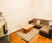 iceri seherde aylıq kiraye evler İçərişəhər m., Səbail r.