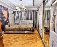 Satılır Yeni Tikili Xırdalan ş. Satılır Yeni Tikili Xırdalan ş.