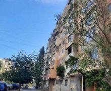 Satılır Köhnə Tikili İnşaatçılar m., Yeni Yasamal qəs., Yasamal r.