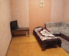 Kirayə (aylıq) Həyət evi/villa İnşaatçılar m., Yasamal qəs., Yasamal r.