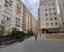 Satılır Yeni Tikili Yeni Günəşli qəs., Suraxanı r.