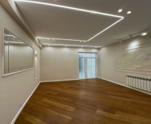 Satılır Yeni Tikili Gənclik m., Nəsimi r.