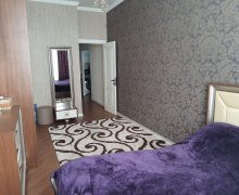 Satılır Köhnə Tikili Əhmədli m., Əhmədli, Xətai r.