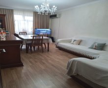 Satılır Köhnə Tikili Əhmədli m., Əhmədli, Xətai r.