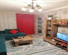 Satılır Köhnə Tikili Binə qəs., Xəzər r.