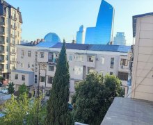 Satılır Köhnə Tikili Xətai m., Xətai r. Satılır Köhnə Tikili Xətai m., Xətai r.