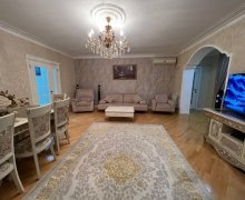 Satılır Köhnə Tikili Neftçilər m., Bakıxanov qəs., Sabunçu r.