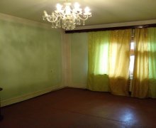 Satılır Köhnə Tikili İnşaatçılar m., Yeni Yasamal qəs., Yasamal r.