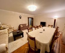 Satılır Köhnə Tikili Elmlər akademiyası m., Yasamal r.