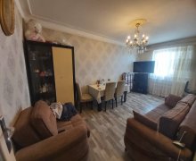 Satılır Köhnə Tikili Yeni Günəşli qəs., Suraxanı r. Satılır Köhnə Tikili Yeni Günəşli qəs., Suraxanı r.