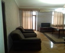 Satılır Köhnə Tikili Sahil m., Səbail r.