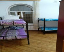 250 azn aylıq Köhnə Tikili Nərimanov r.