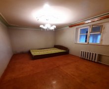 Satılır Köhnə Tikili Azadlıq m., 7-ci mikrorayon, Binəqədi r.