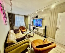 Satılır Köhnə Tikili Xalqlar dostluğu m., Nizami r.