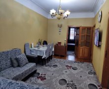 Satılır Köhnə Tikili Memar Əcəmi m., 4-cü mikrorayon, Nəsimi r.