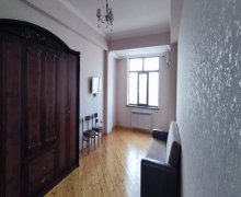 Kirayə (aylıq) Yeni Tikili Xırdalan ş.