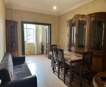 Satılır Köhnə Tikili Memar Əcəmi m., 4-cü mikrorayon, Nəsimi r. Satılır Köhnə Tikili Memar Əcəmi m., 4-cü mikrorayon, Nəsimi r.