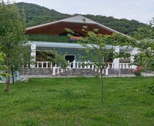 Kirayə (günlük) Həyət evi/villa Qax ş. Kirayə (günlük) Həyət evi/villa Qax ş.