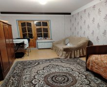 Satılır Köhnə Tikili İnşaatçılar m., Yasamal qəs., Yasamal r.