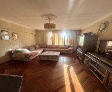 Satılır Köhnə Tikili Əhmədli m., Xətai r. Satılır Köhnə Tikili Əhmədli m., Xətai r.