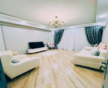 Satılır Yeni Tikili 7-ci mikrorayon, Binəqədi r.