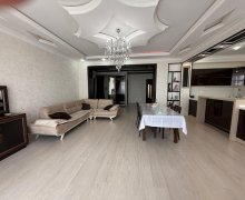 4 otaqli yeni tikili 8 Noyabr m., Nəsimi r.