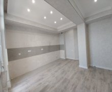 Satılır Yeni Tikili Xırdalan ş.