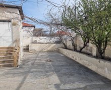 Kirayə (aylıq) Həyət evi/villa Bayıl qəs., Səbail r.