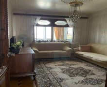 Satılır Köhnə Tikili İnşaatçılar m., Yeni Yasamal qəs., Yasamal r.