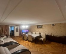 memar ecemide satilan evler Memar Əcəmi m., Nəsimi r.