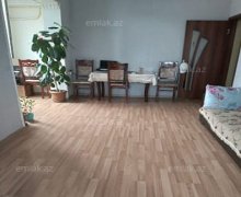 Satılır Köhnə Tikili Azadlıq m., 8-ci mikrorayon, Binəqədi r.